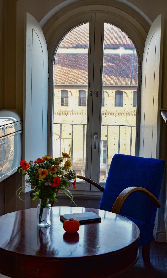 Appartamento Nel Cuore Di Torino Centro ภายนอก รูปภาพ